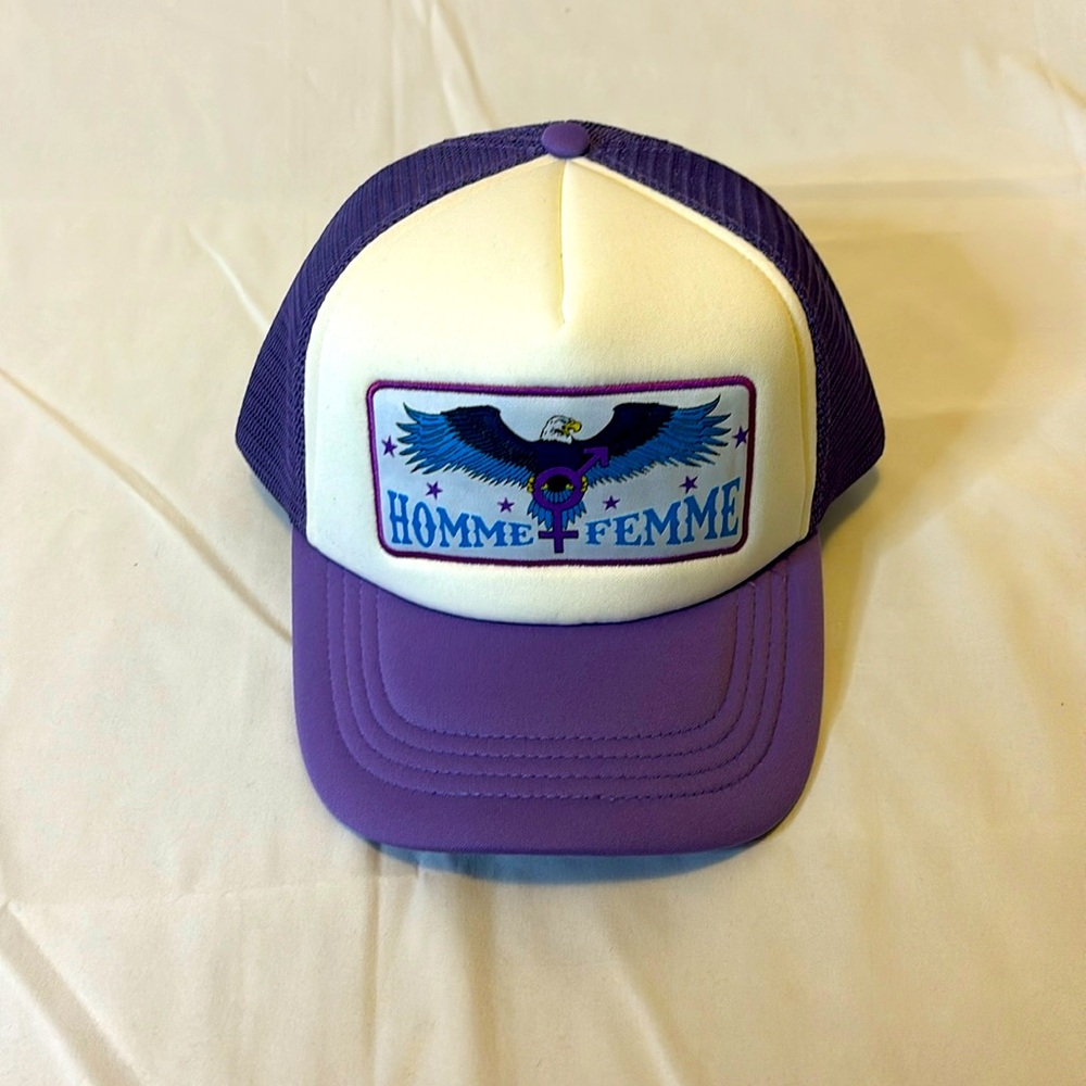 HOMME FEMME Trucker Hat